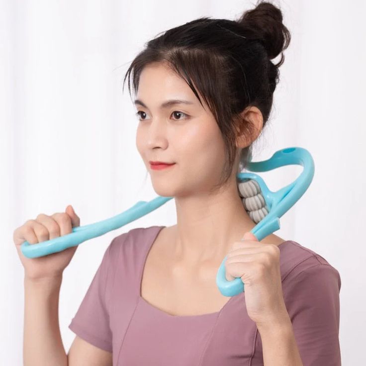 6-Wheel Neck & Spine Massager